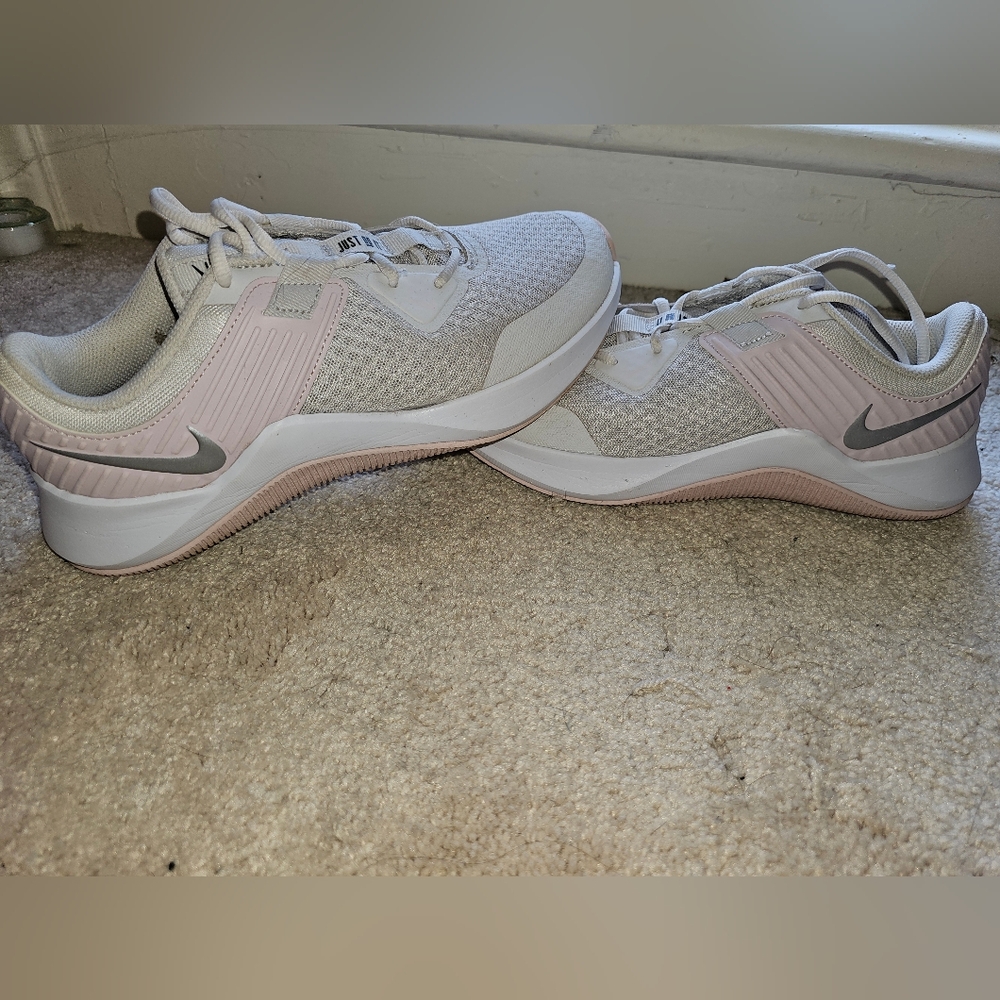 Nike SC Trainer